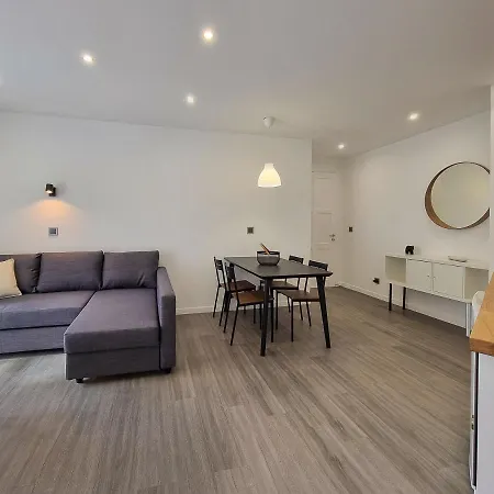 The Jolie - By The Ocean * פורטו מוניז