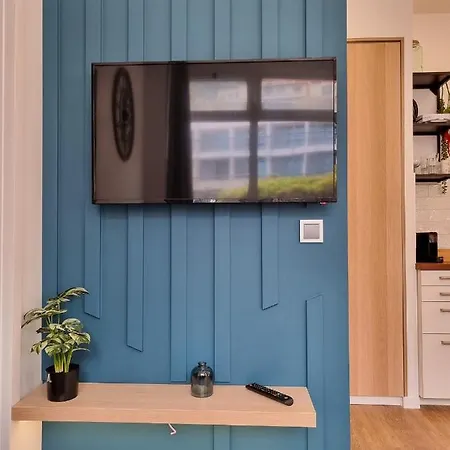 The Jolie - By The Ocean