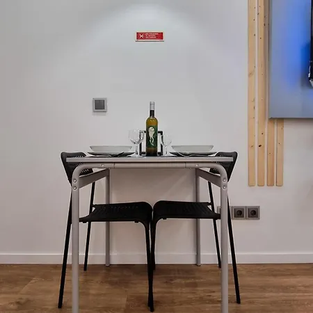 The Jolie - By The Ocean Apartment