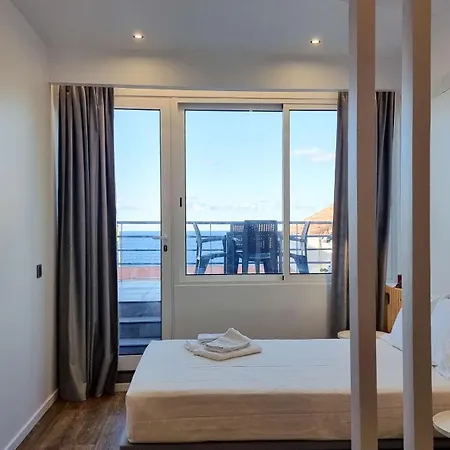 The Jolie - By The Ocean Apartment Porto Moniz