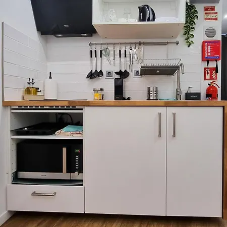 The Jolie - By The Ocean Apartment