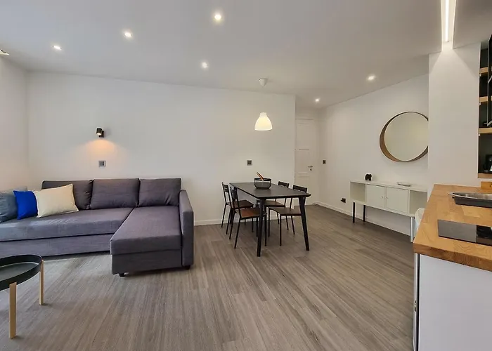 The Jolie - By The Ocean * Porto Moniz