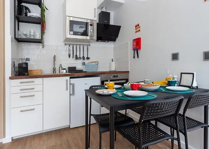 The Jolie - By The Ocean